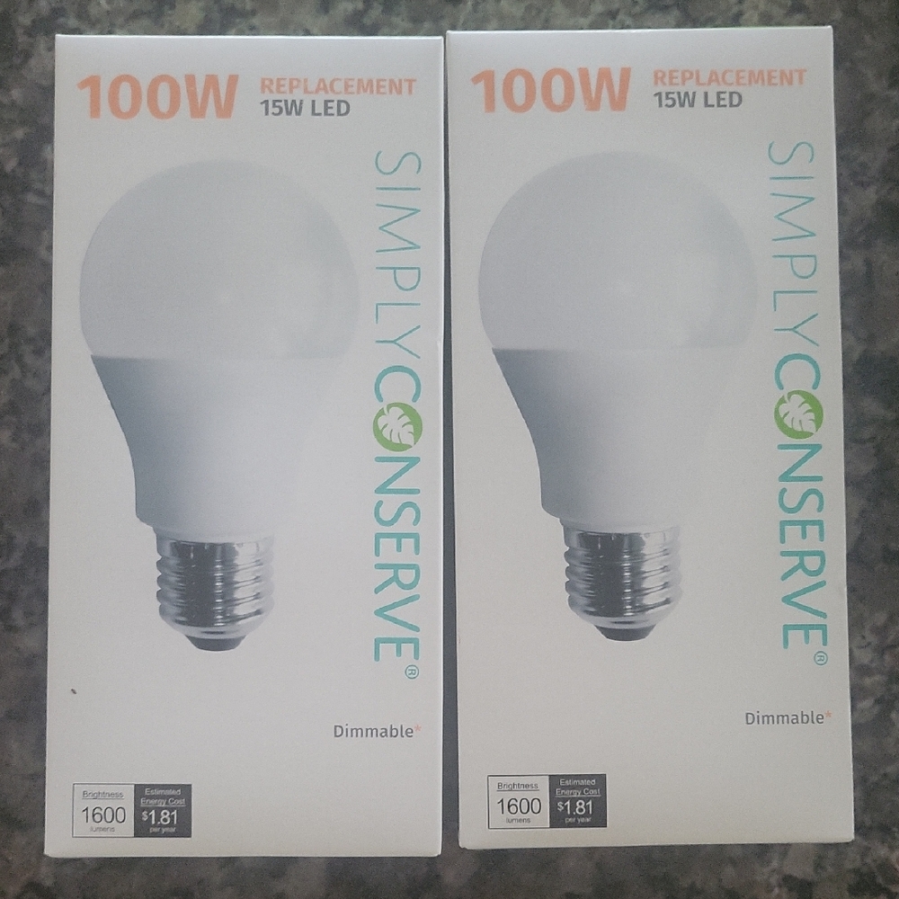 Lot of 2 boxes each contains 4 bulbs Simply Conserve 100W LED Light Bulbs dimmab